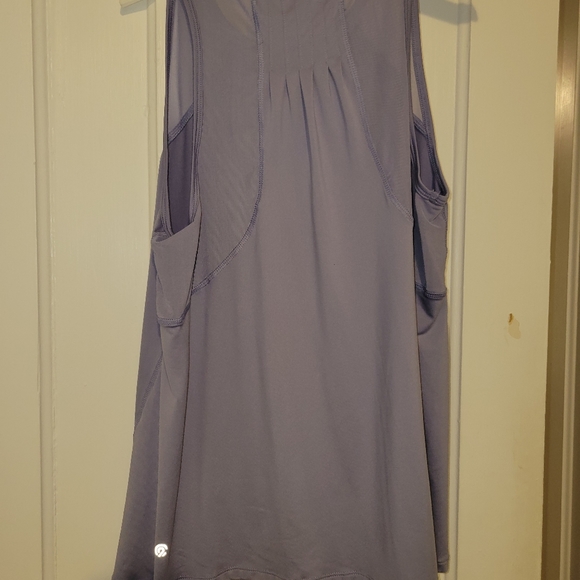 Champion Workout Tank - Picture 2 of 3